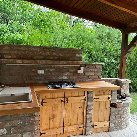 Bozso Σπίτι διακοπών Balatonoszod